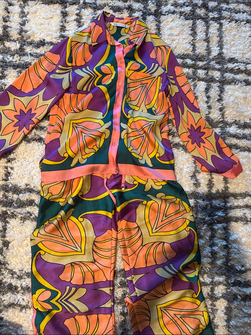 Zara Vibrant Floral-Print Pantsuit in Purple, Pink, Orange, Green - Picture 4 of 4